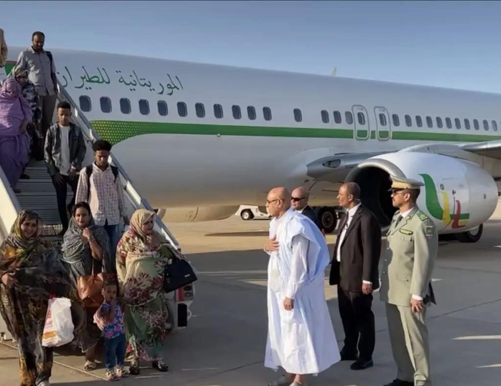 نواكشوط: غزواني يستقبل الجالية الموريتانية في السودان