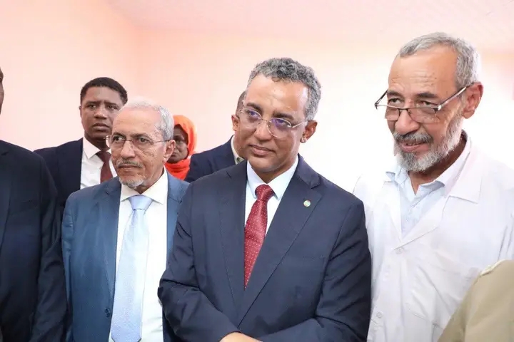 وزير الصحة يتفقد عددا من المنشآت الصحية التابعة لقطاعه