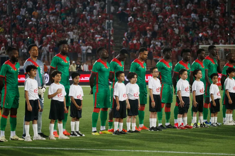 وفاة نجل لاعب بوركيني تُربك استعدادات المنتخب في كأس إفريقيا