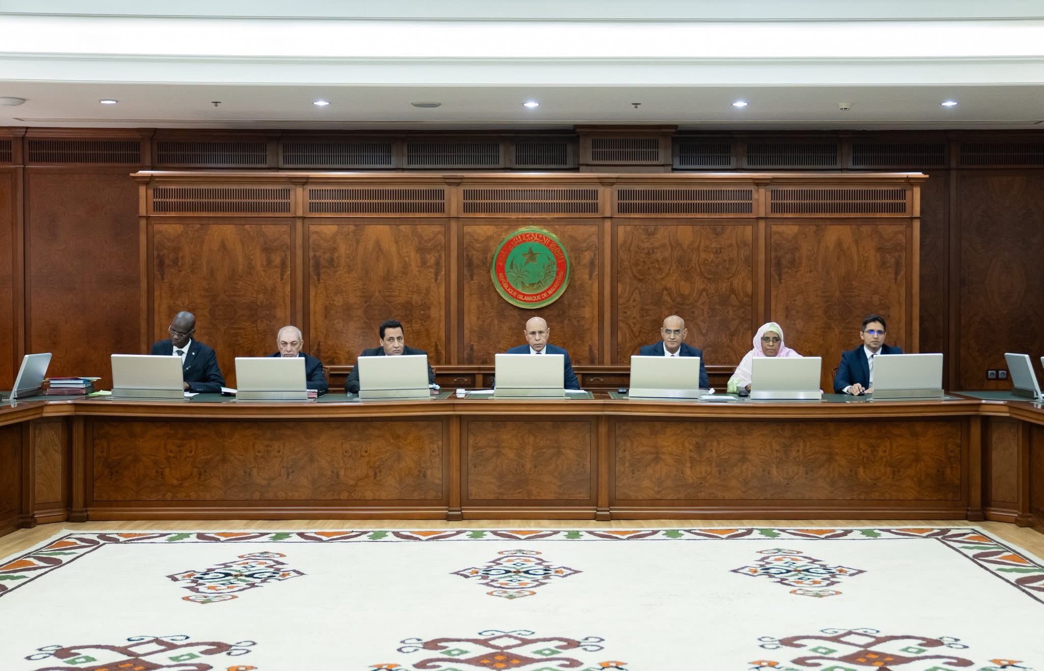 مجلس الوزراء يصادق على مشروع قانون لتنظيم الأرشيف الوطني وتحديد آجال إتاحته