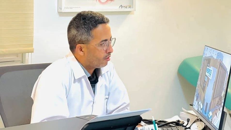 انتخاب أحمد ميمين رئيسًا لنقابة الأطباء الأخصائيين
