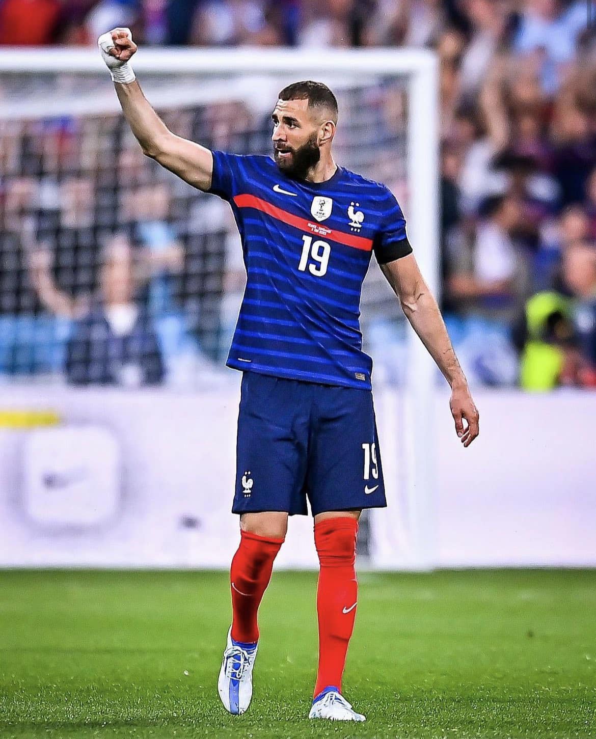 بنزيما يضع حدا لمسيرته مع المنتخب الفرنسي