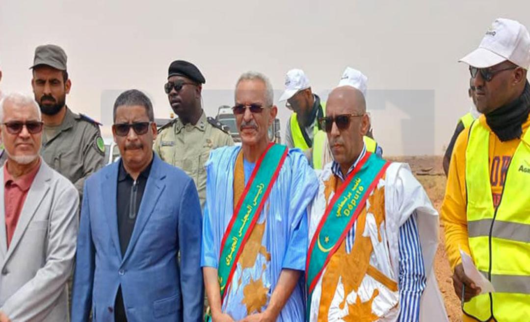 وزير التجهيز والنقل يشرف على الانطلاقة الفعلية لأشغال طريق أطار-شنقيط