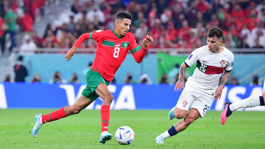 يونايتد يسعى للظفر بخدمات متوسط ميدان المنتخب المغربي