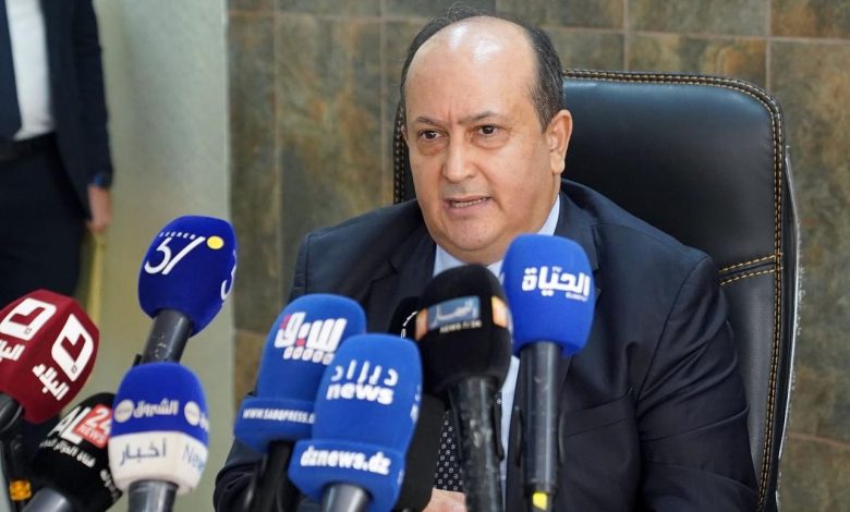 خلفا لنذير العرباوي .. الرئاسة الجزائرية تعلن تعيين سيفي غريب رئيسا للوزراء بالنيابة