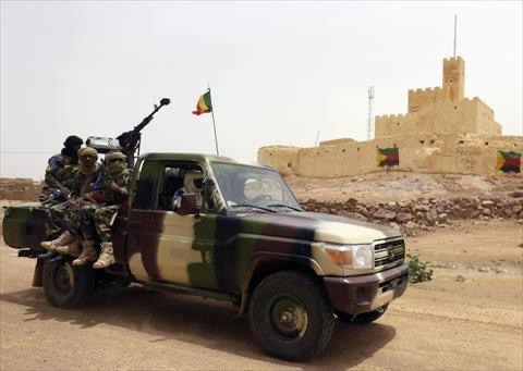 الجيش المالي يعلن سيطرته على قرية آنفيس