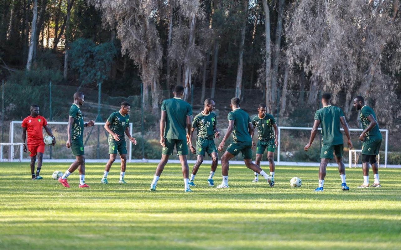 المنتخب الوطني للمحليين يستهل تدريباته استعداداً لمواجهة الجزائر