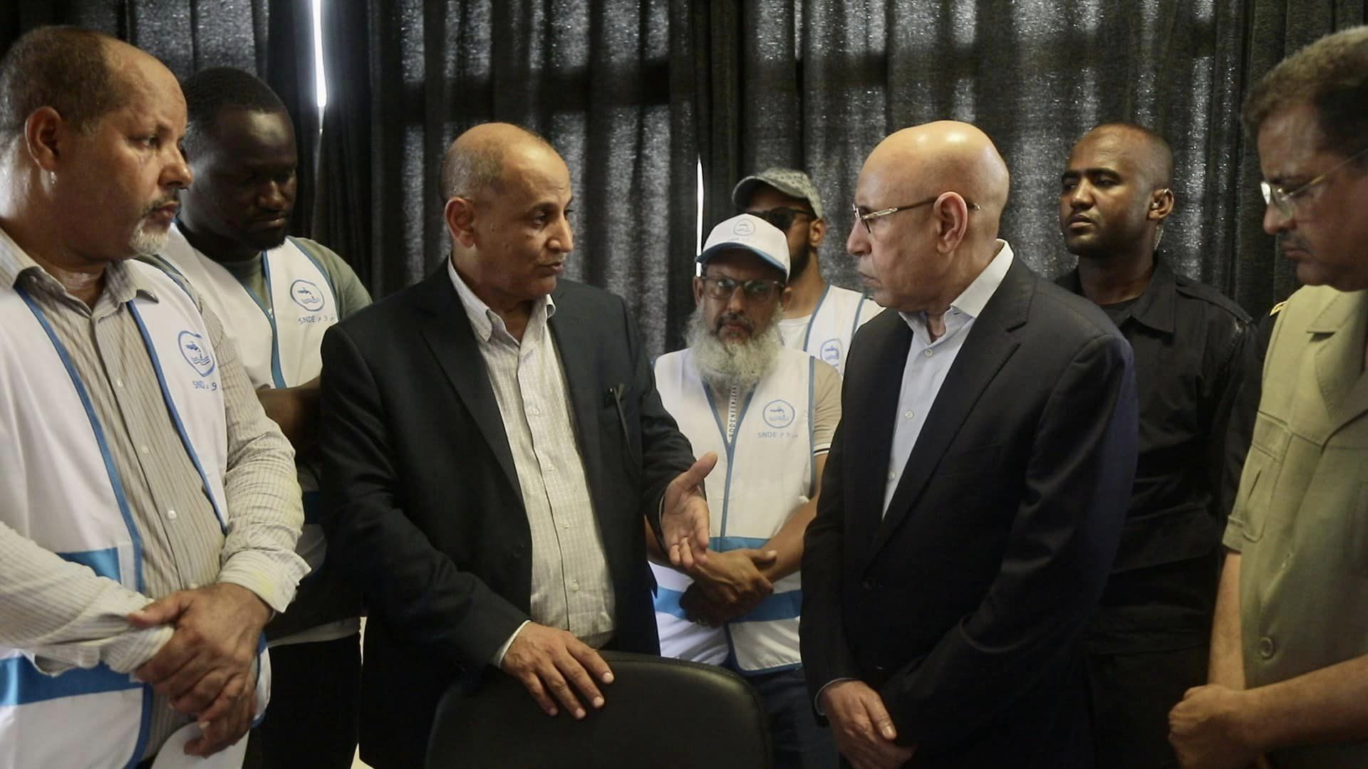 غزواني يلزم بفتح تحقيق عاجل حول أزمة مياه الشرب