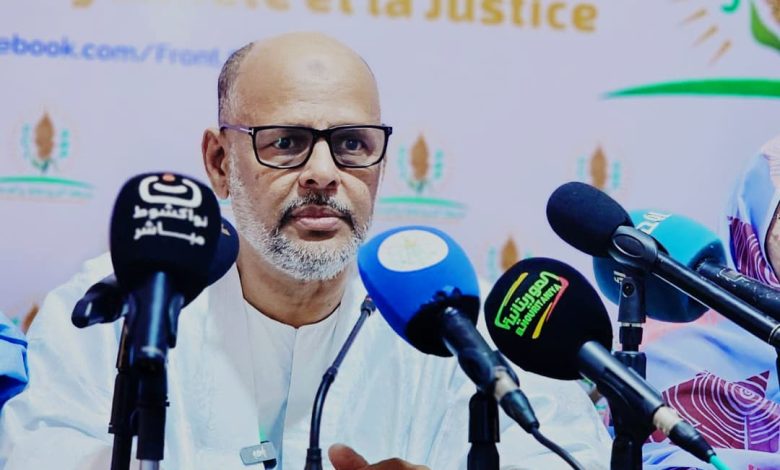 ولد منصور: لا حديث عن المأموريات في وثيقة أحزاب الأغلبية