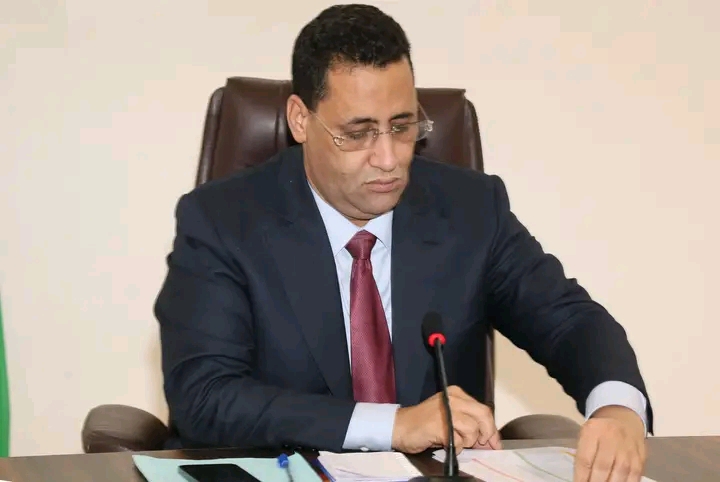 ولد أجاي يطالب برصد مستوى التصريح بالمخزون الوطني من المواد الغذائية