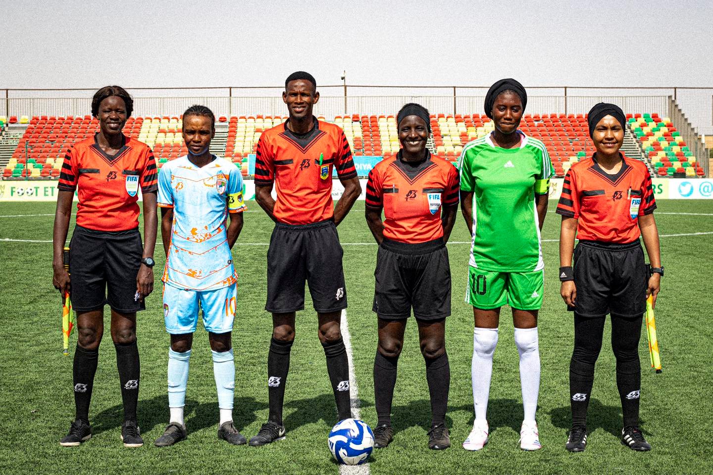 افتتاح الجولة الأولى من الدوري الوطني للسيدات