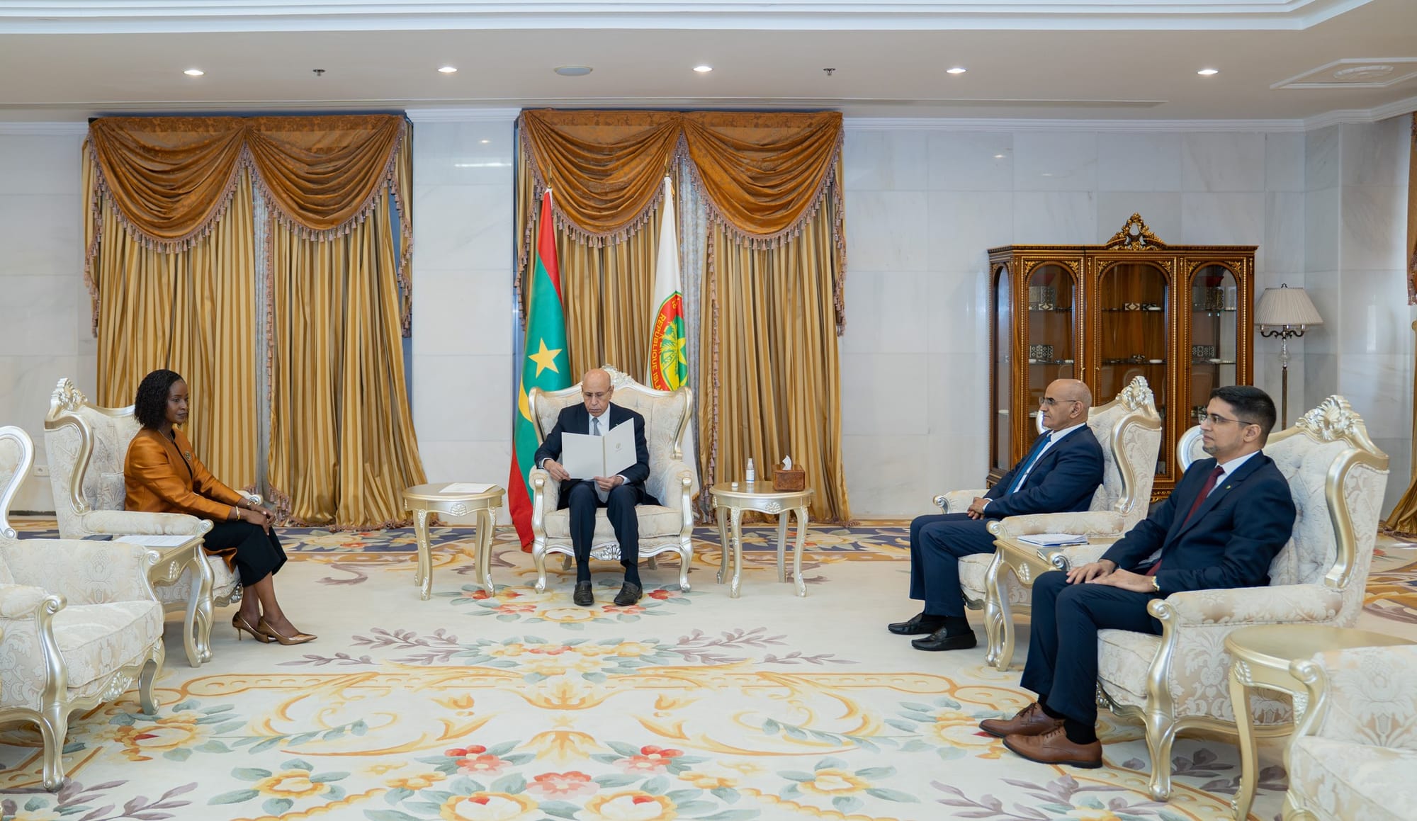 الغزواني يستقبل  وزيرة الرياضة الرواندية مبعوثة خاصة من الرئيس الرواندي