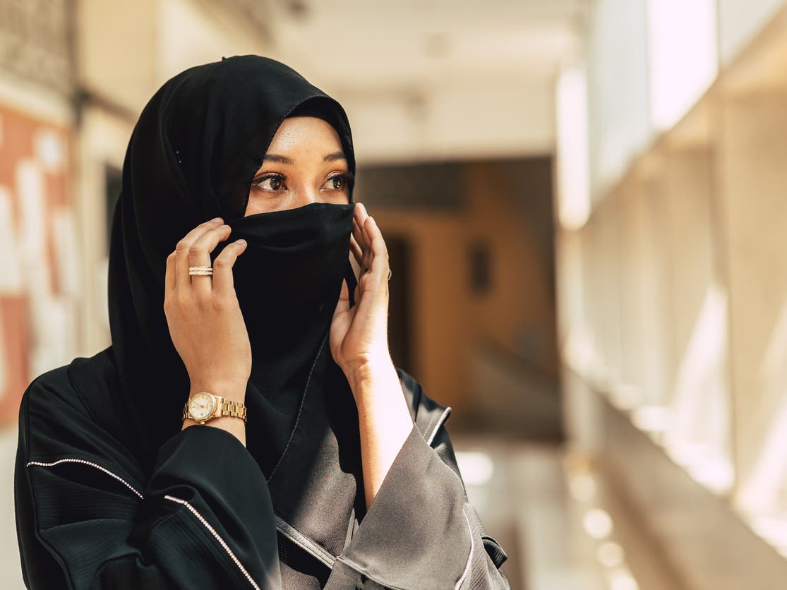 الجزائر: جدل واسع بعد طرد طالبة منقبة من الجامعة