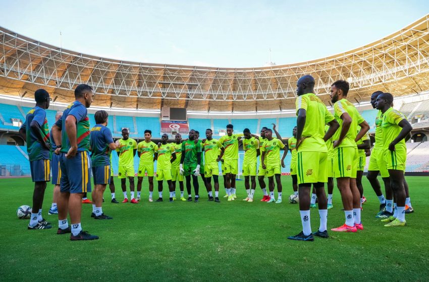 المنتخب الوطني يكمل استعداداته لمواجهة تونس مساء اليوم