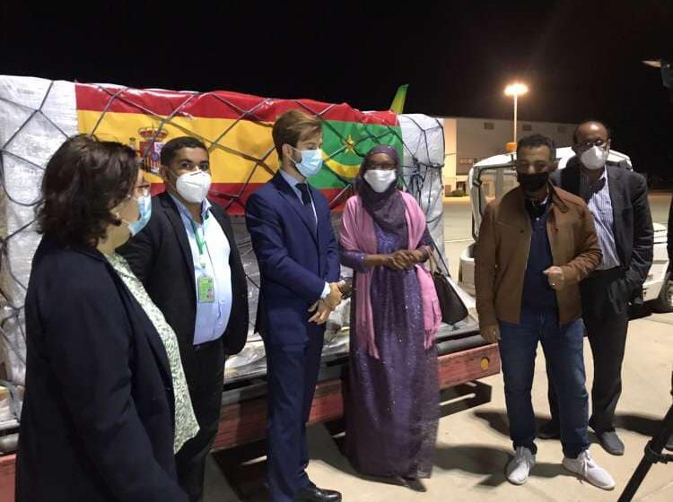 إسبانيا تمنح موريتانيا شحنة من لقاح آسترازينيكا