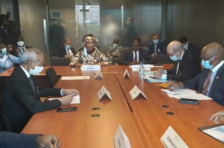  داكار: وزير الدفاع يترأس وفد موريتانيا المشارك في منتدى السلم والأمن بإفريقيا