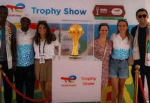 الكاف_-يعرض-كأس-أمم-إفريقيا-2025-أمام-الجماهير-في-كيغالي