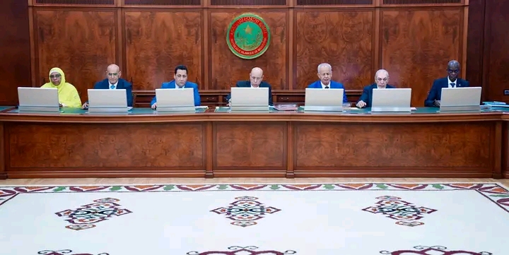 مجلس الوزراء يعقد غدا اجتماعه بعد تأجيله الأسبوع الماضي