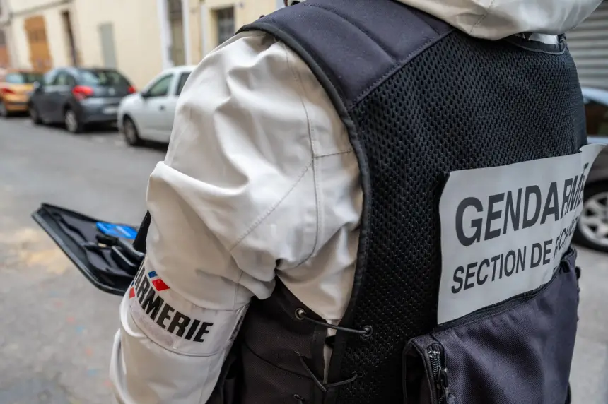 تفكيك شبكة دولية تنشط في تهريب المخدرات بين المغرب وفرنسا