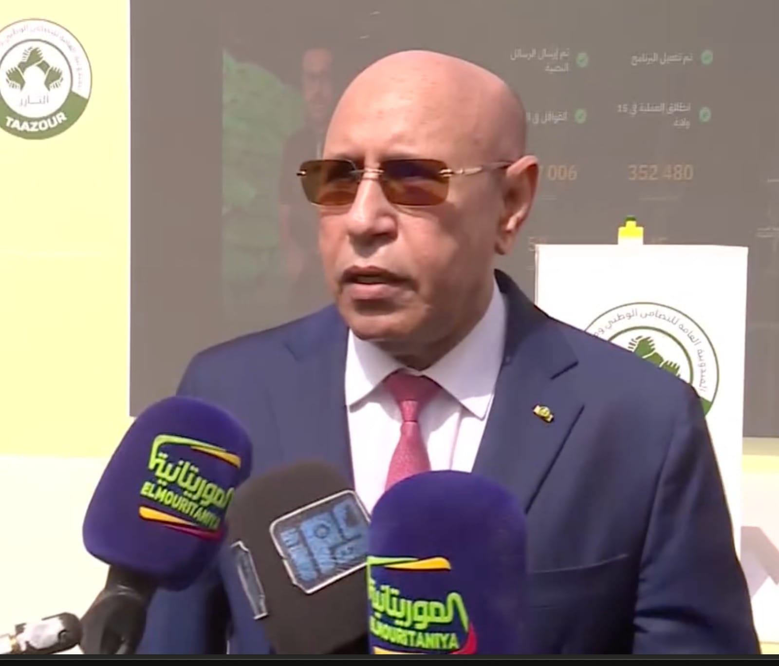 يستهدف 352 ألف أسرة.. غزواني يطلق برنامجا اجتماعيا لدعم الفئات الهشة