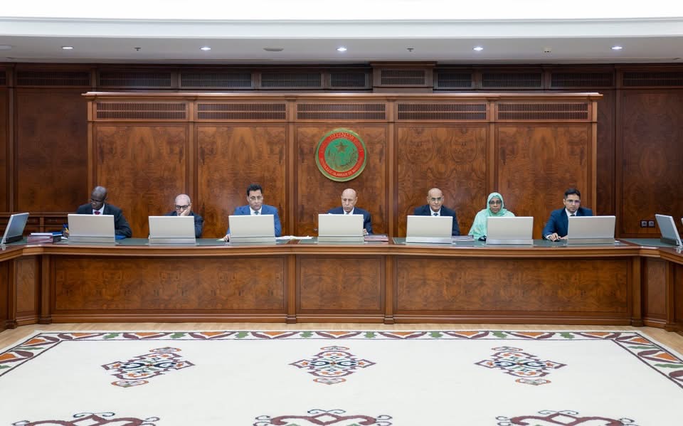 الحكومة تجري عدة تعيينات في قطاعات حكومية مختلفة