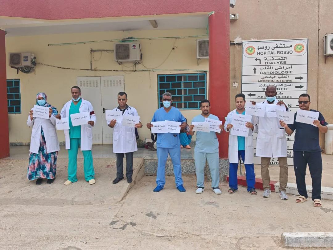 أخصائيو روصو يعلقون الإضراب بعد تعهدات رسمية بالاستجابة لمطالبهم