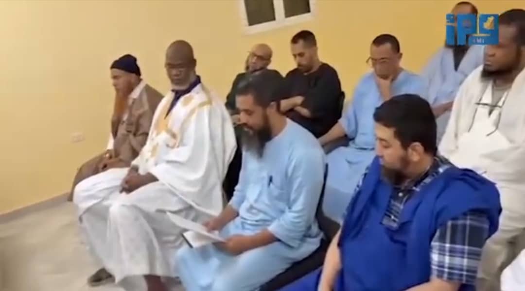 14 سجينا سلفيا يعلنون التوبة ويؤكدون التزامهم بأمن موريتانيا
