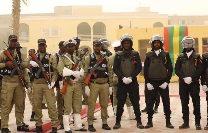 البرلمان يصادق على تعديلات في النظام الأساسي للشرطة الوطنية