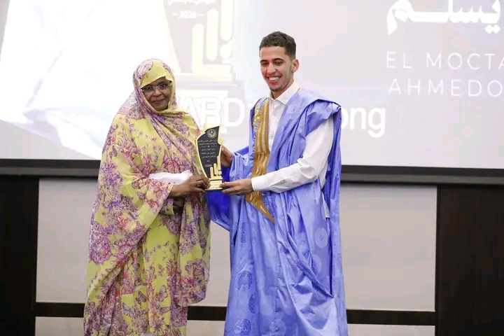 ولد المهاجر يتصدر مسابقة “أفضل صانع محتوى” بموريتانيا