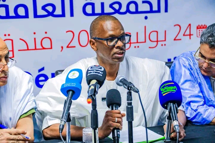 سلطة تنظيم الإشهار تحذر من الترويج لمنتجات طبية عبر مواقع التواصل دون ترخيص