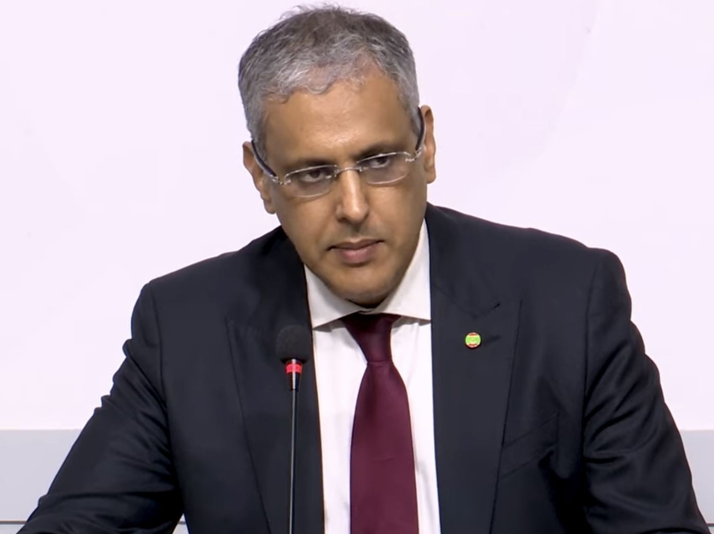 وزير الطاقة: دعم الكهرباء يحد من تعويض المتضررين