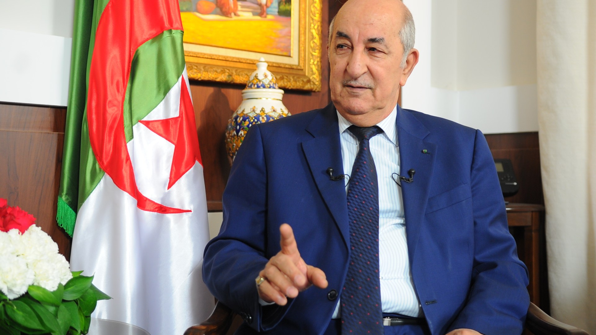 بعد قطع العلاقات الدبلوماسية.. الجزائر تغلق مجالها الجوي أمام الطائرات الإماراتية